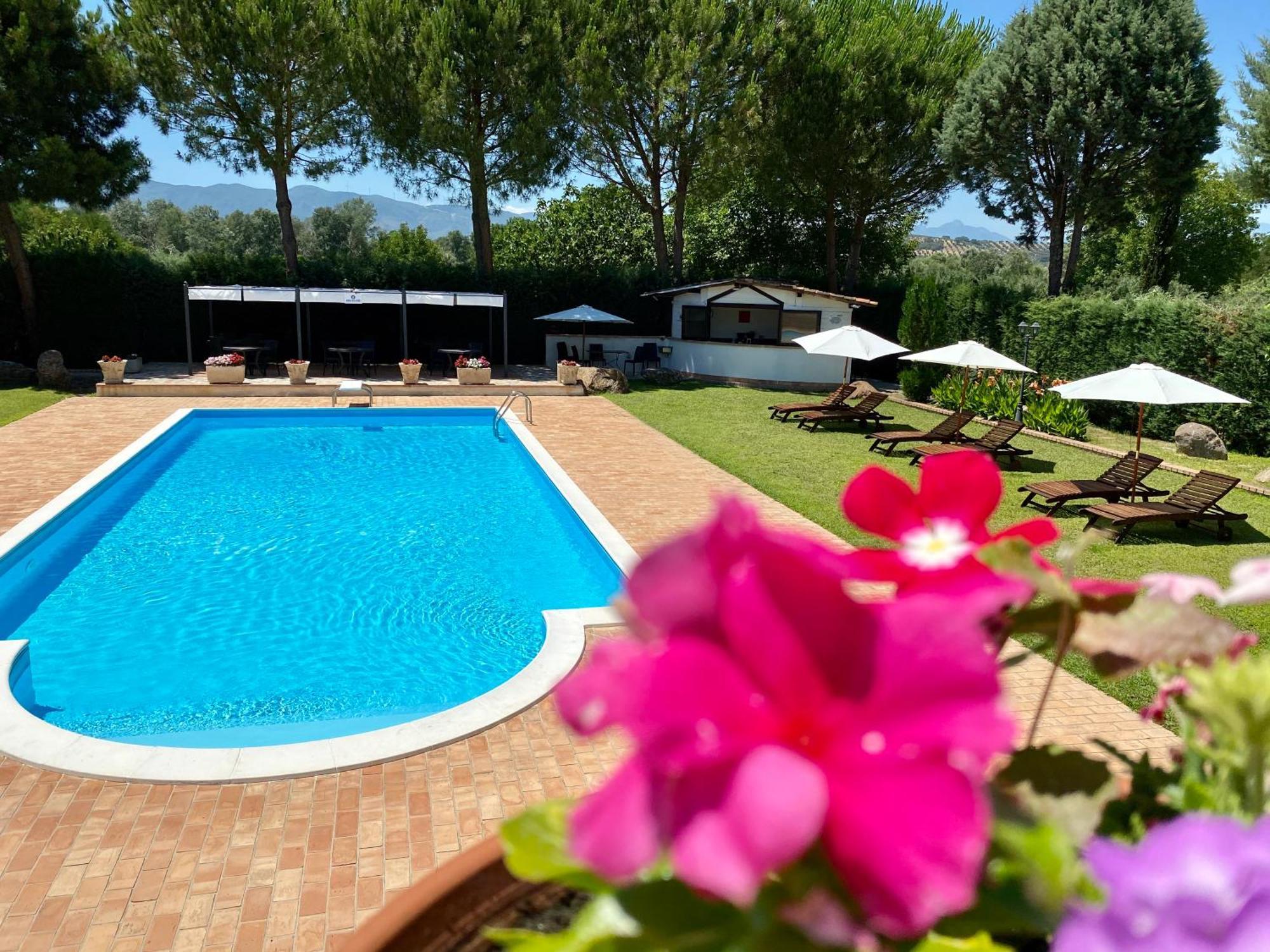 Villa Piero Bisignano エクステリア 写真