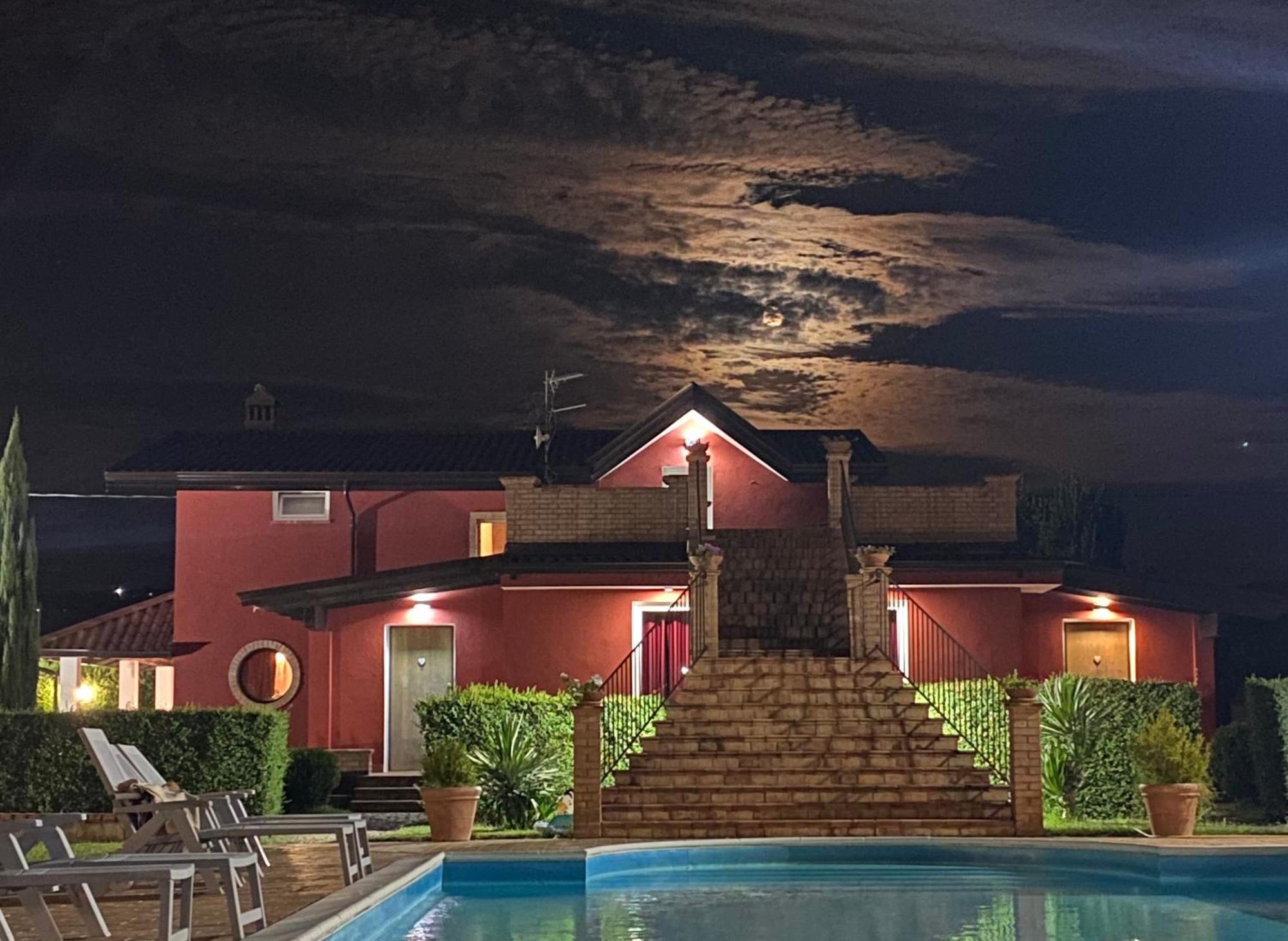 Villa Piero Bisignano エクステリア 写真